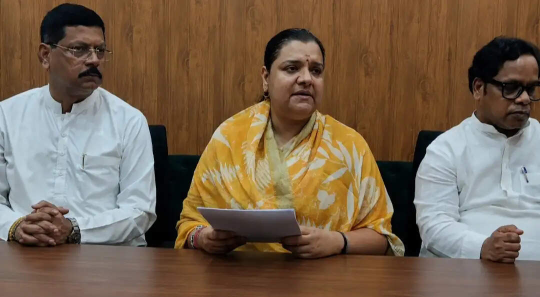 छात्रों की आवाज दबाना केंद्र सरकार की विफलता : श्वेता