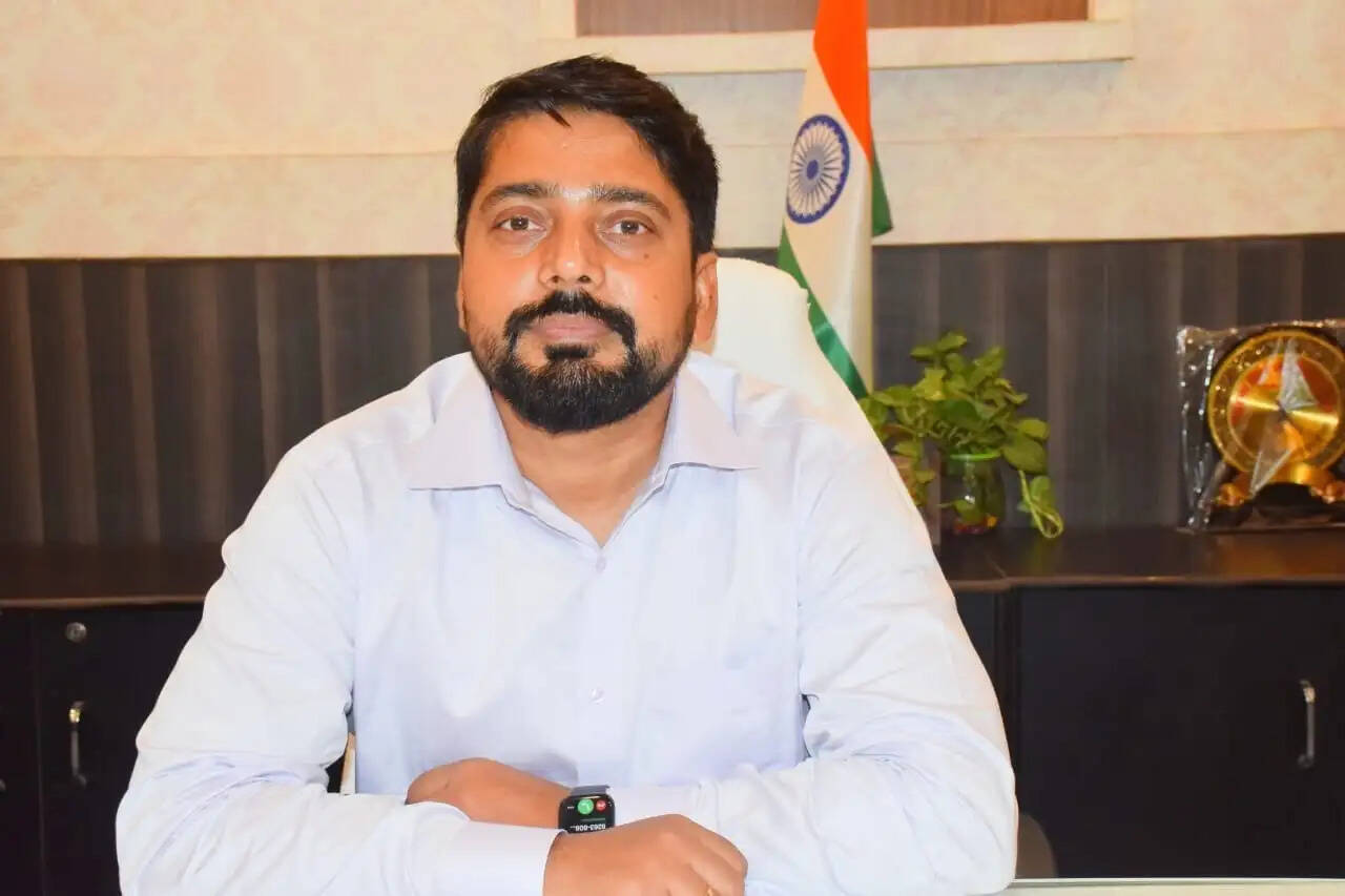 कोरबा में अतिक्रमण पर चला निगम का बुलडोजर - आयुक्त