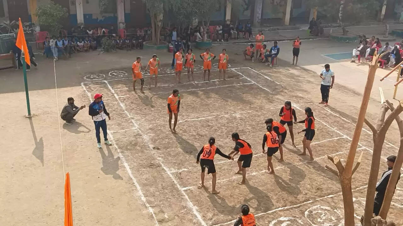 महाराणा प्रताप शिक्षा परिषद् संस्थापक सप्ताह समारोह 2025 : चित्रकला,योगासन और गोरखवाणी प्रतियोगिताएं हुईं