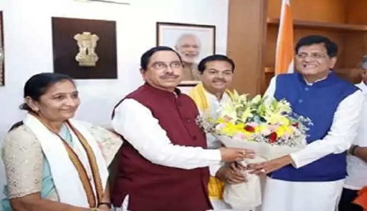 प्रह्लाद जोशी ने खाद्य एवं उपभोक्ता मामलों के मंत्रालय का कार्यभार संभाला