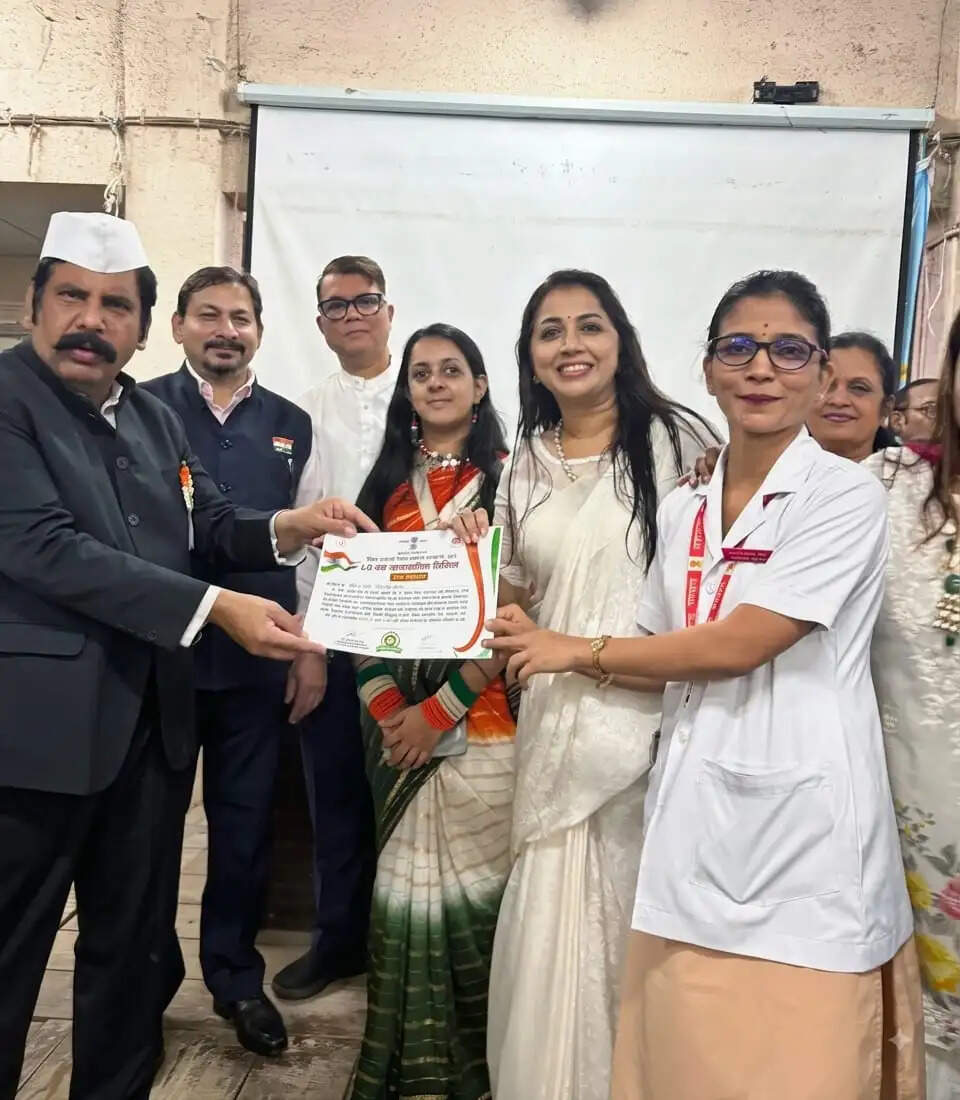 ठाणे सिविल अस्पताल भवन अस्थाई पर सेवा भावना स्थायी - डॉ पवार