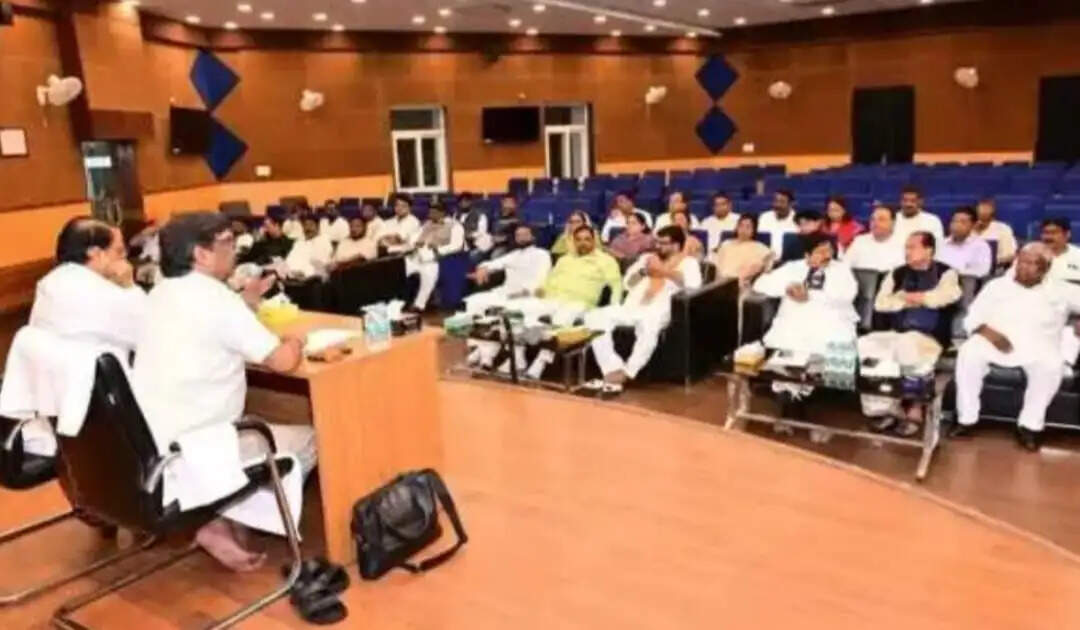 विधानसभा सत्र को लेकर सत्ता पक्ष ने विपक्ष को मात देने के लिए बनाई फुल-प्रूफ रणनीति