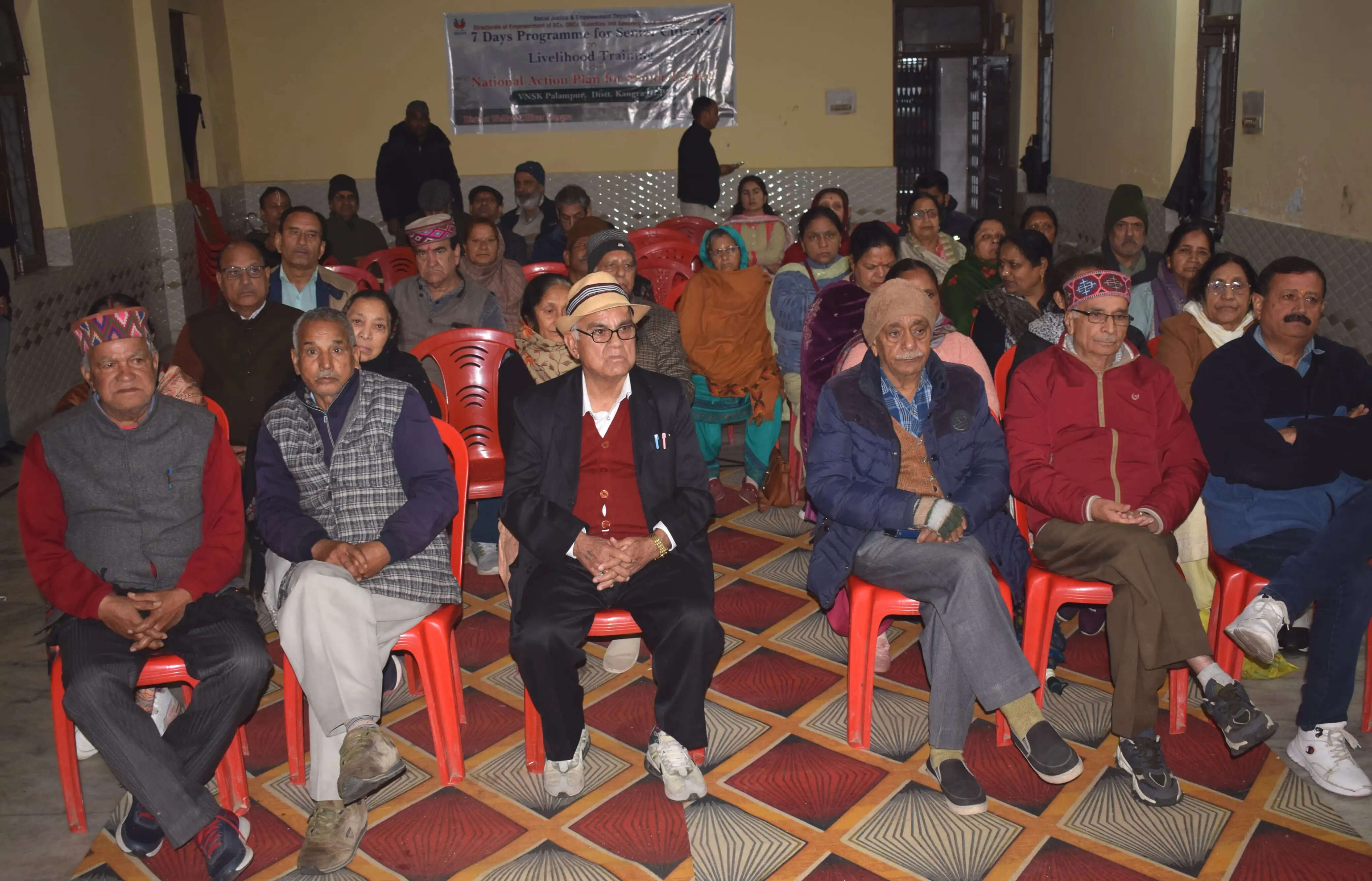 वरिष्ठ नागरिकों के आर्थिक सशक्तिकरण के लिए कार्यशाला आयोजित