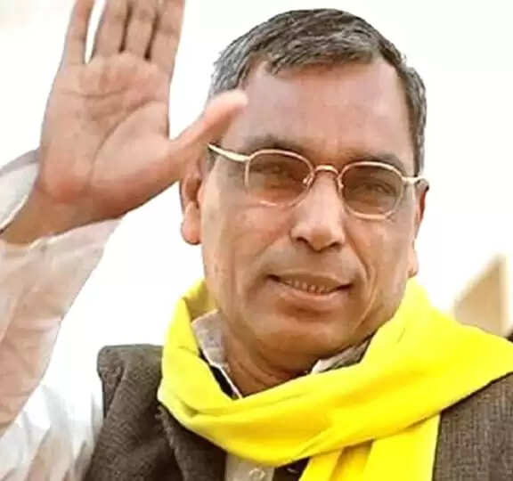 प्रभारी मंत्री ओपी राजभर सुलतानपुर में करेंगे योग