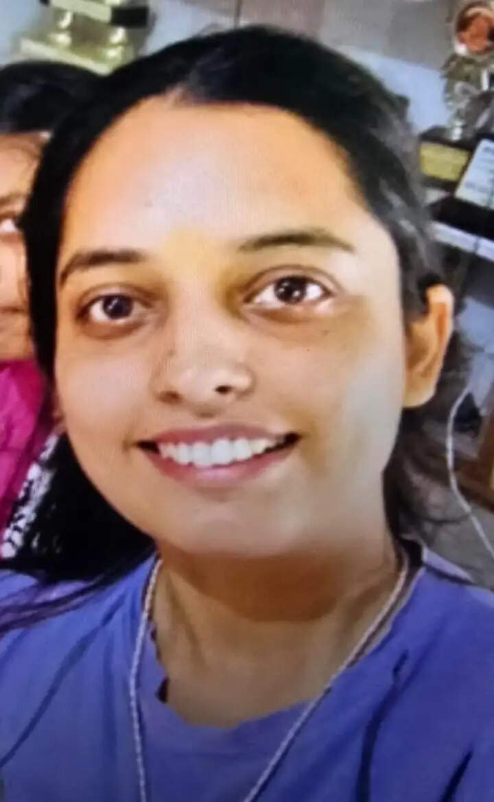 लापता युवती का शव बरामद, हत्या की आशंका
