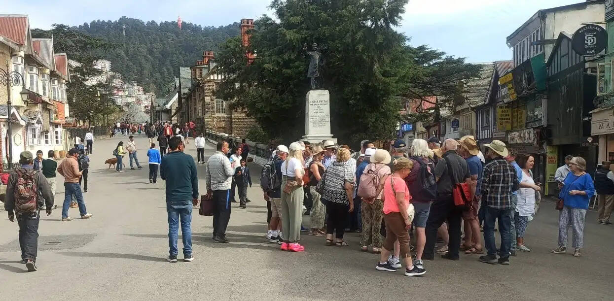 हिमाचल में पर्यटन बढ़ा, पिछले साल 1.44 करोड़ सैलानी पहुंचे, शिमला बना पहली पसंद