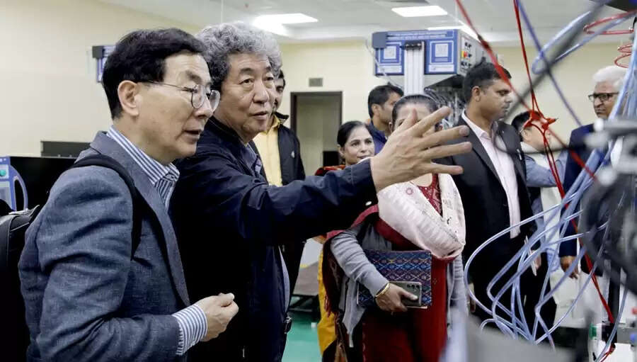 भोपाल के ग्लोबल स्किल पार्क का साउथ कोरिया के प्रतिनिधिमंडल ने किया भ्रमण