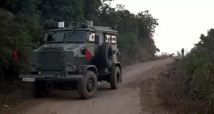 (अपडेट) किश्तवाड़ में आतंकवादियों की तलाश के लिए सेना के हेलीकॉप्टर तैनात