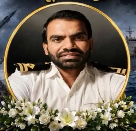 रूस-यूक्रेन संघर्ष में कानपुर के मर्चेंट नेवी अधिकारी की मौत, 10 दिन बाद भी नहीं पहुंचा शव