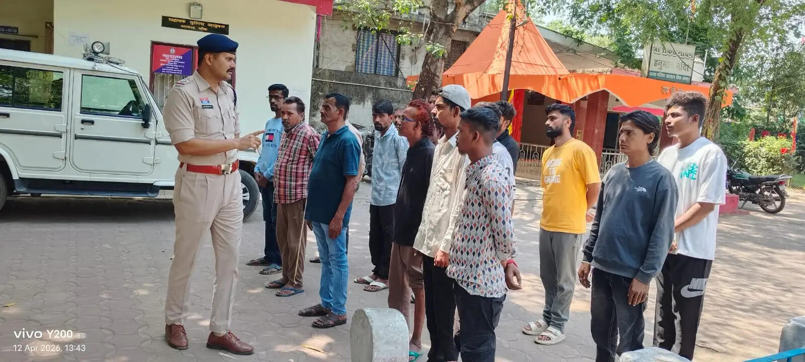 खाकी का खौफ: 85 से अधिक बदमाशों की थानों में परेड, ड्रोन की नजरों से नहीं बच पाएंगे अपराधी