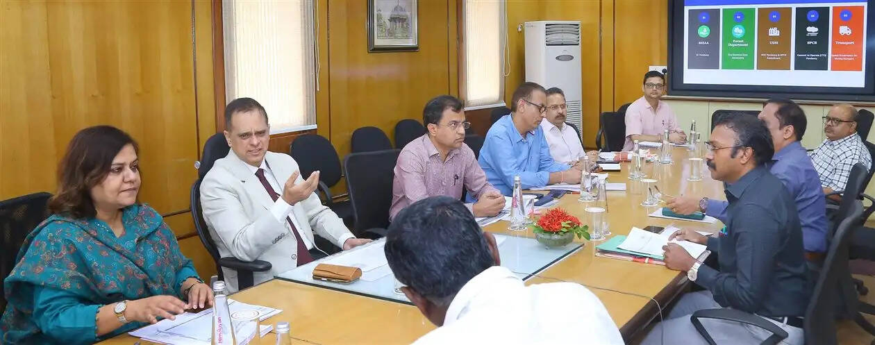 नीलाम खानों को जल्द शुरू करना सरकार की प्राथमिकता : मुख्य सचिव