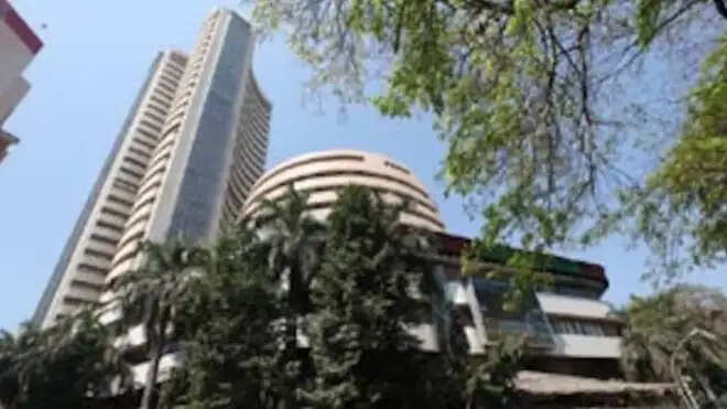 स्टॉक मार्केट में आज महाराष्ट्र दिवस की छुट्टी, एमसीएक्स में शाम के सत्र में होगा कारोबार