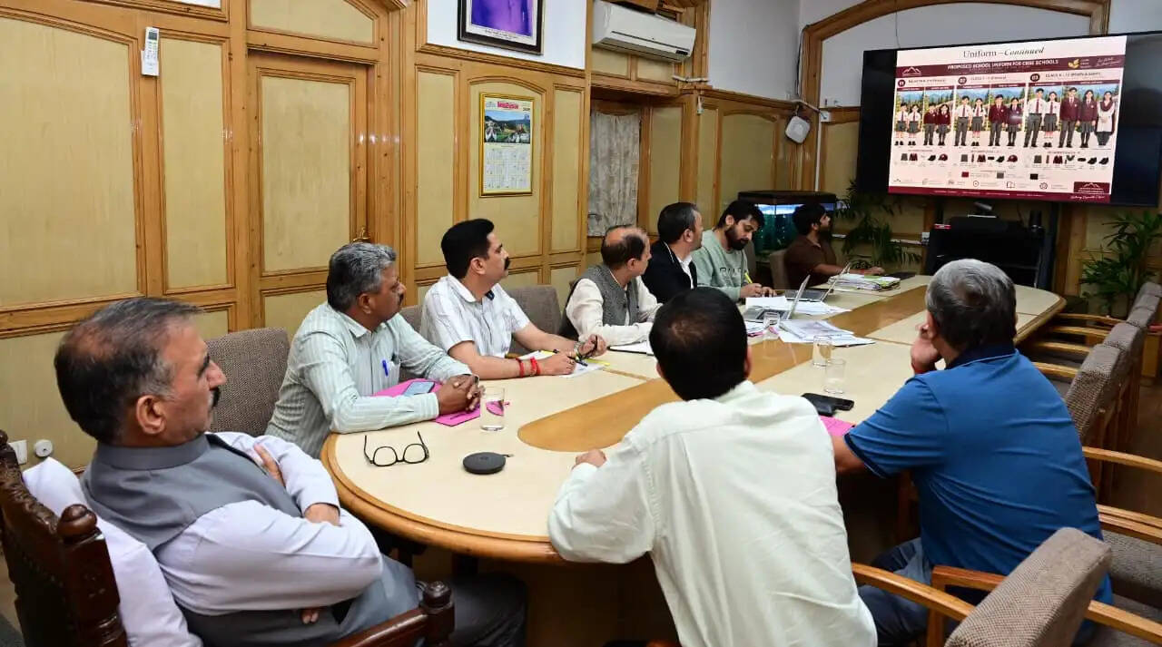 हिमाचल के सीबीएसई स्कूलों में ड्रेस कोड और यूनिफॉर्म तय, भवनों के लिए भी तय किए गए रंग