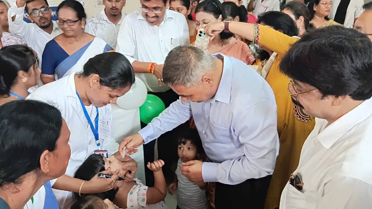 राष्ट्रीय टीकाकरण दिवस पर कामरूप में शुरू हुआ पोलियो अभियान