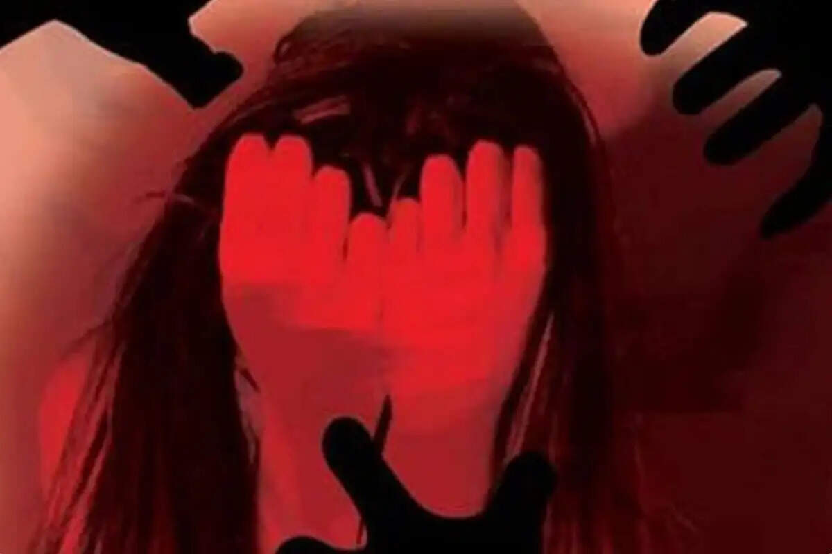 दो मासूम बच्चों के साथ अधेड़ ने किया कुकर्म