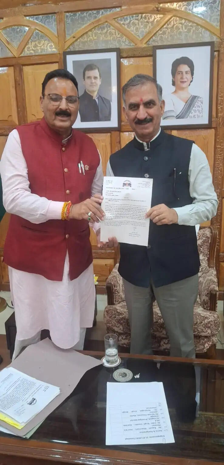 बैहना वार्ड को निगम से बाहर करने की मांग को लेकर विधायक इंद्र सिंह गांधी भी पहुंचे मुख्यमंत्री के दरबार