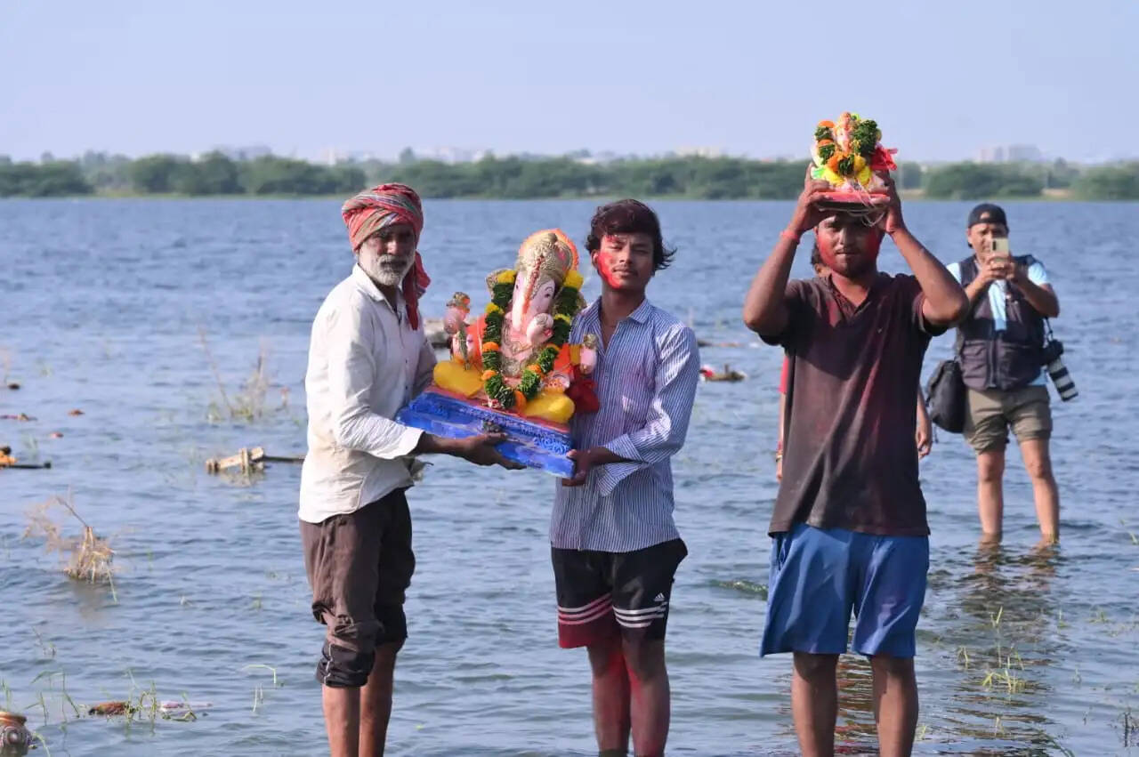 गणपति बप्पा मोरया... ‘अगले बरस तू जल्दी आ’ के नारों से गूंजा जयपुर
