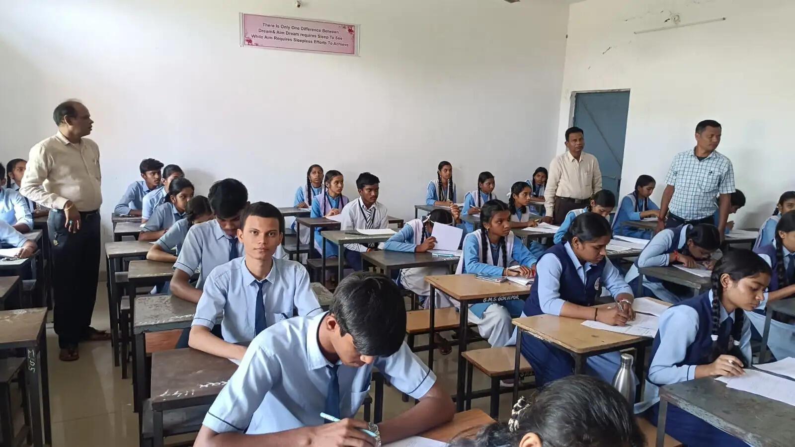 नीट-जेईई की तैयारी के लिए 339 विद्यार्थियों ने दी स्क्रीनिंग परीक्षा