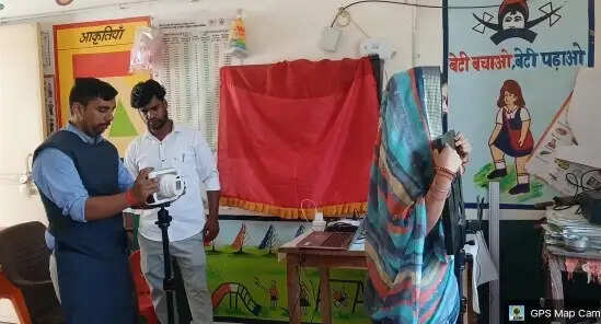 वाराणसी में ग्रामीण जनता के लिए लगा विशेष एक्सरे स्वास्थ्य शिविर