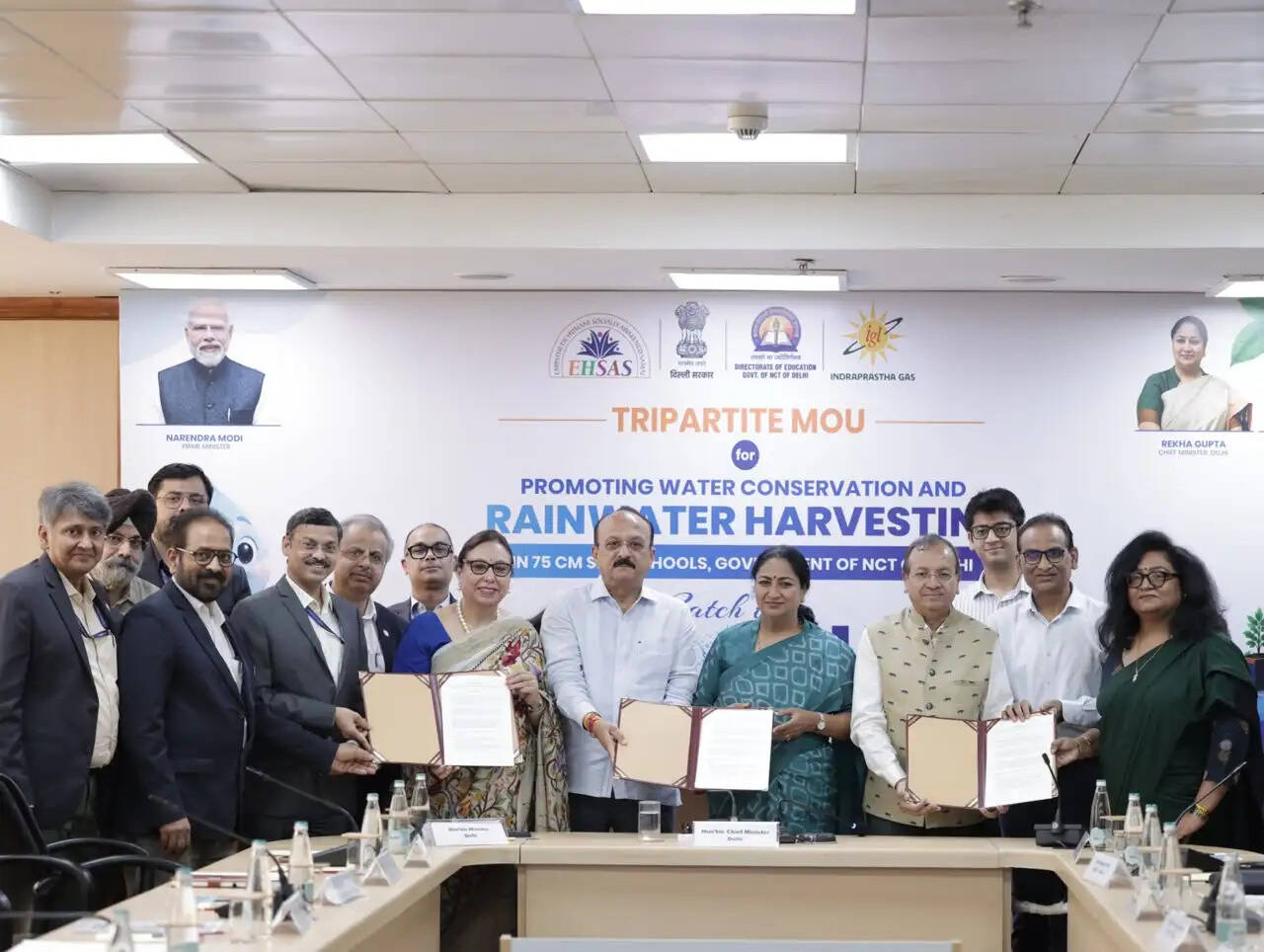 आईजीएल, शिक्षा निदेशालय और एहसास एनजीओ के बीच हुआ त्रिपक्षीय समझौता