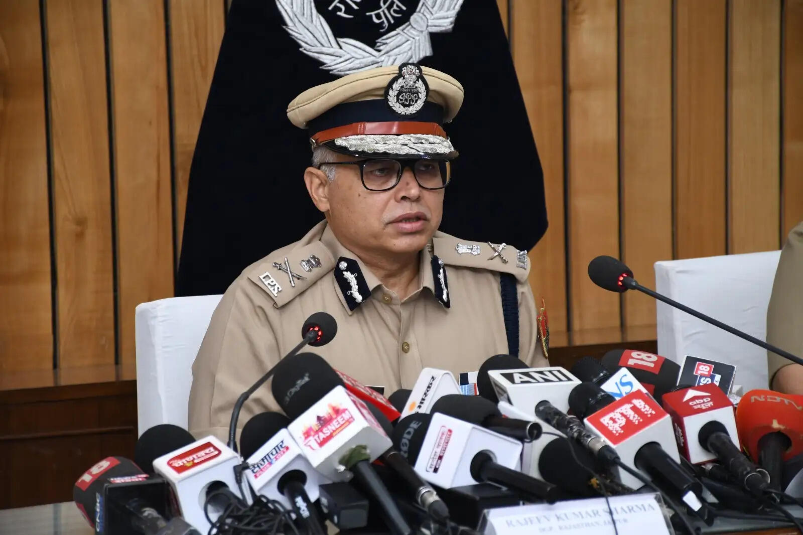 छह माह में अपराध घटे,ड्रग माफिया पर और सख्ती होगी: डीजीपी