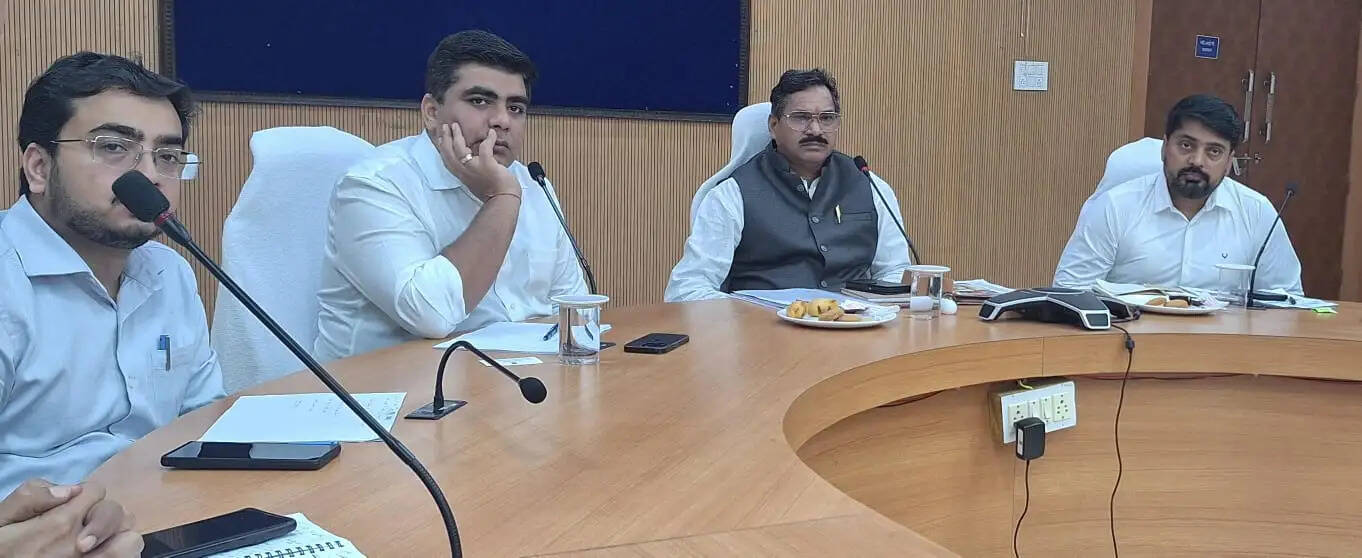 कोरबा को सफाई कर्मचारियों के कल्याण में मॉडल जिला बनाने की तैयारी, आयोग ने दिए निर्देश