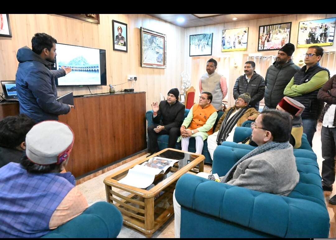 मुख्यमंत्री ने की बद्रीनाथ मास्टर प्लान की जमीनी समीक्षा, दिए निर्देश