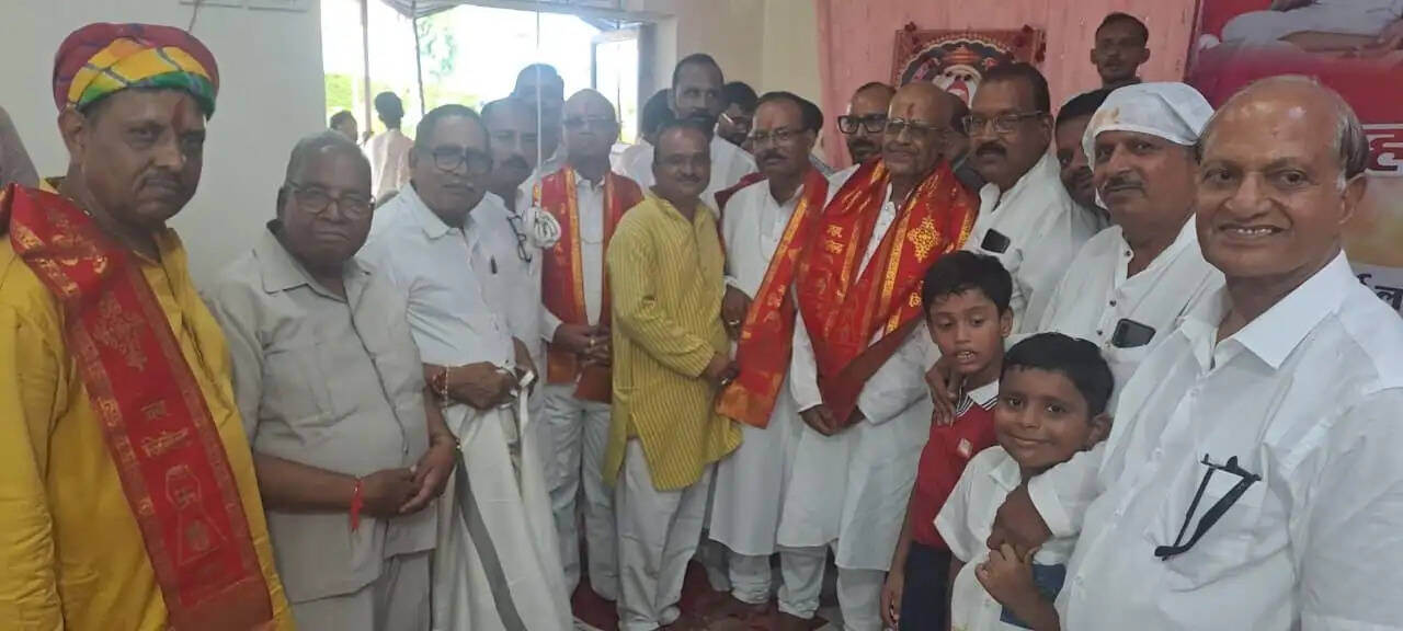 पर्यूषण पर्व : हर्षोल्लास के साथ हुआ प्रभु महावीर का जन्मवाचन महोत्सव