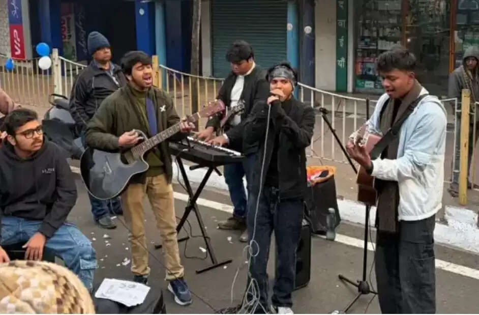 विंटर फेस्ट में ‘जैम एट स्ट्रीट’ बना आकर्षण, सड़कों पर उमड़ा शहर का उत्साह