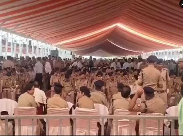 गृहमंत्री अमित शाह यूपी पुलिस के चयनित 60,244 आरक्षियों को सौपेंगे नियुक्ति पत्र