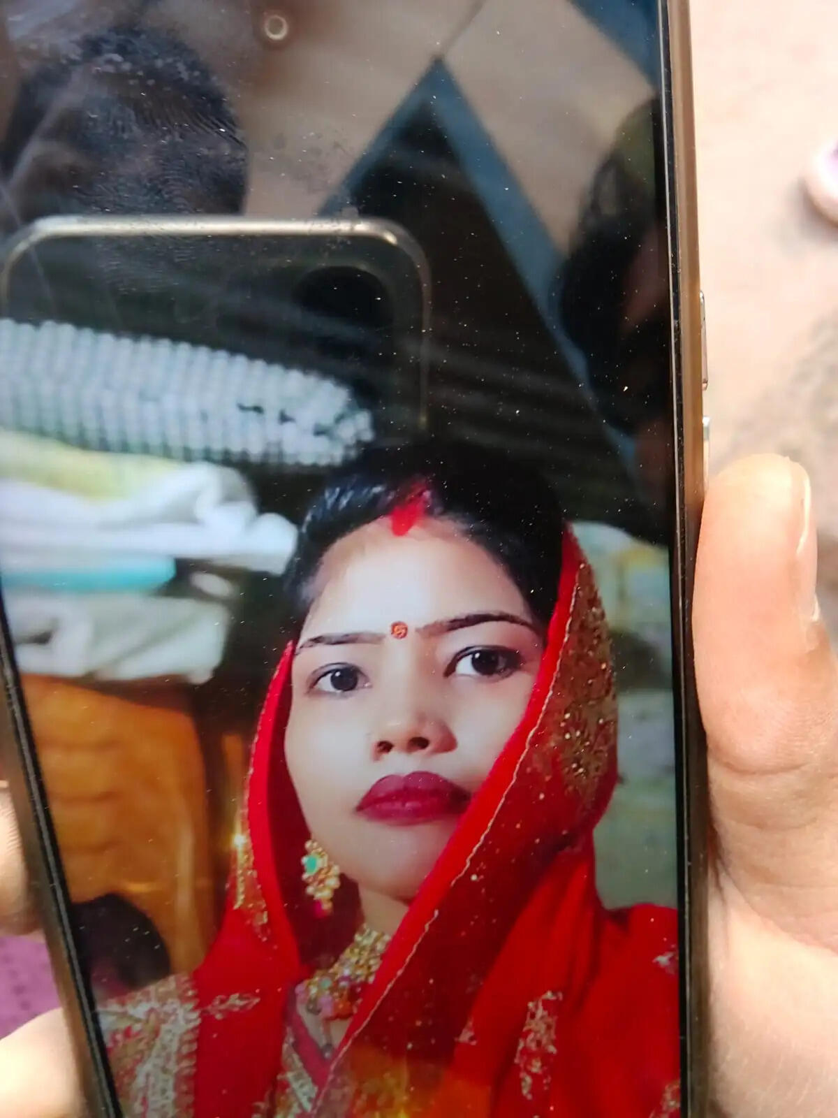 तकोरा मार कर पत्नी को उतारा मौत के घाट