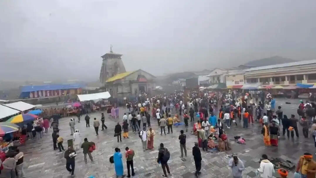 श्रावण के सोमवार को केदारनाथ धाम में उमड़ा आस्था का सैलाब, 14.45 लाख श्रद्धालुओं ने किए दर्शन