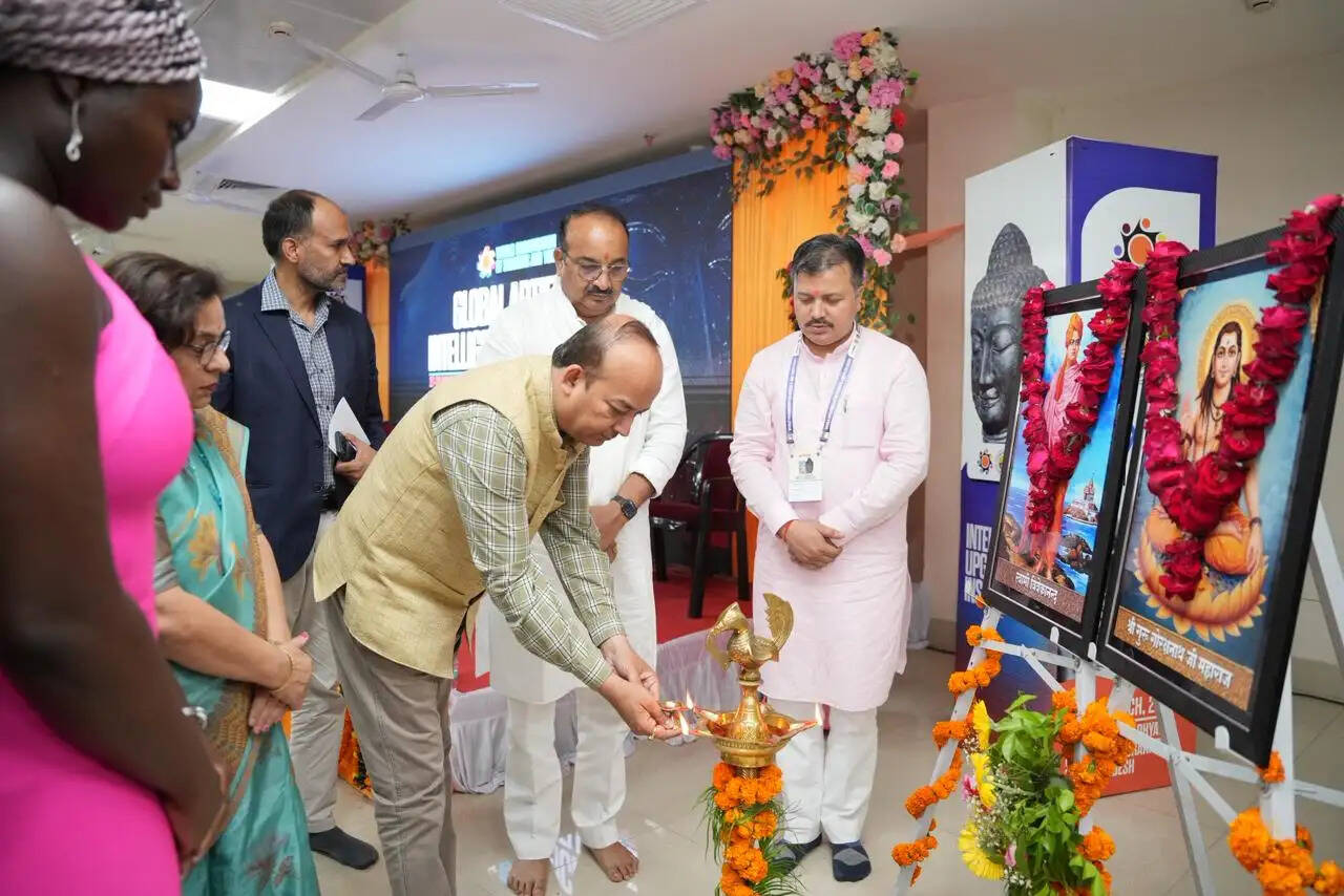 ’ग्लोबल एआई कॉन्फ्लुएंस 2026’ का शुभारंभ, मंत्री दिनेश प्रताप सिंह बोले- एआई मंथन देगा विश्व को नई दिशा