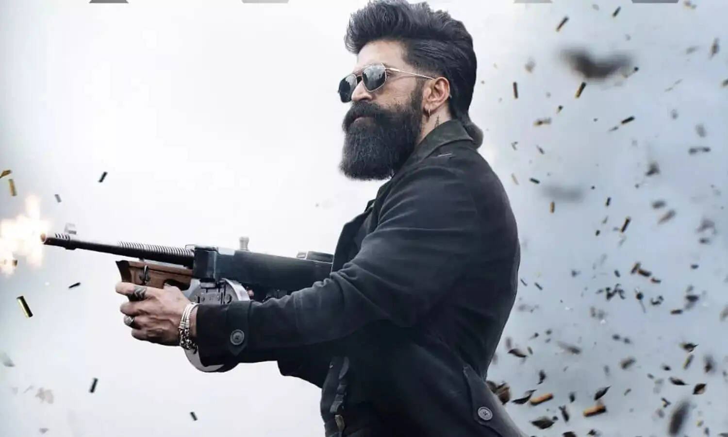 'टॉक्सिक' के ट्रेलर में छाए यश, दिखा एक्शन का दमदार अंदाज