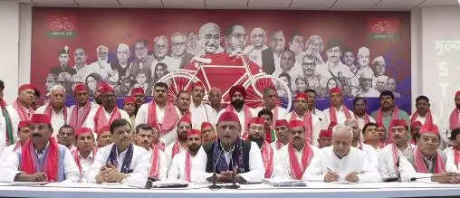 ‘एनकाउंटर में सबसे ज्यादा पीडीए के लोग निशाने पर, सत्ता में आए तो कराएंगे जांच&nbsp;:&nbsp;अखिलेश&nbsp;यादव