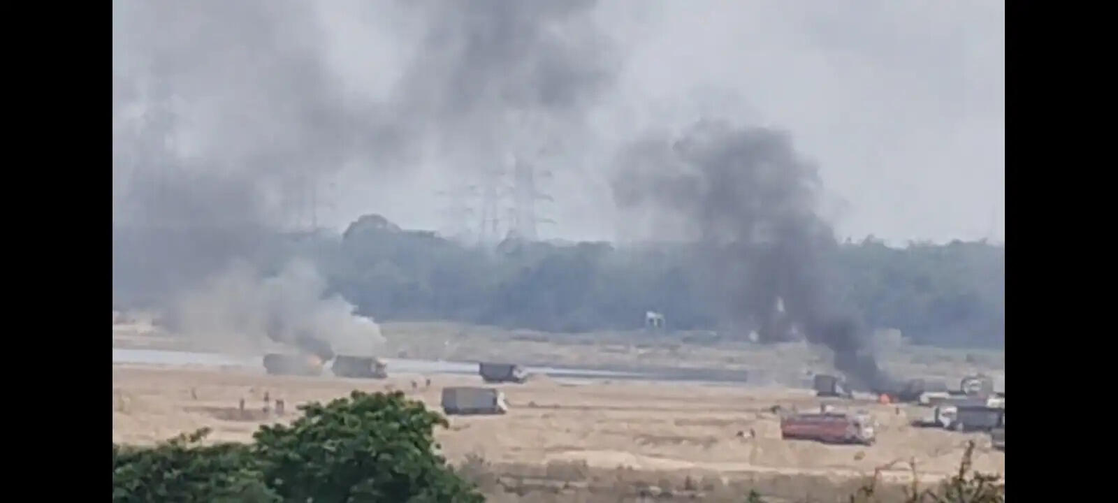 तिराट में एक आदिवासी युवक की डंपर की चपेट मे आकर मौत