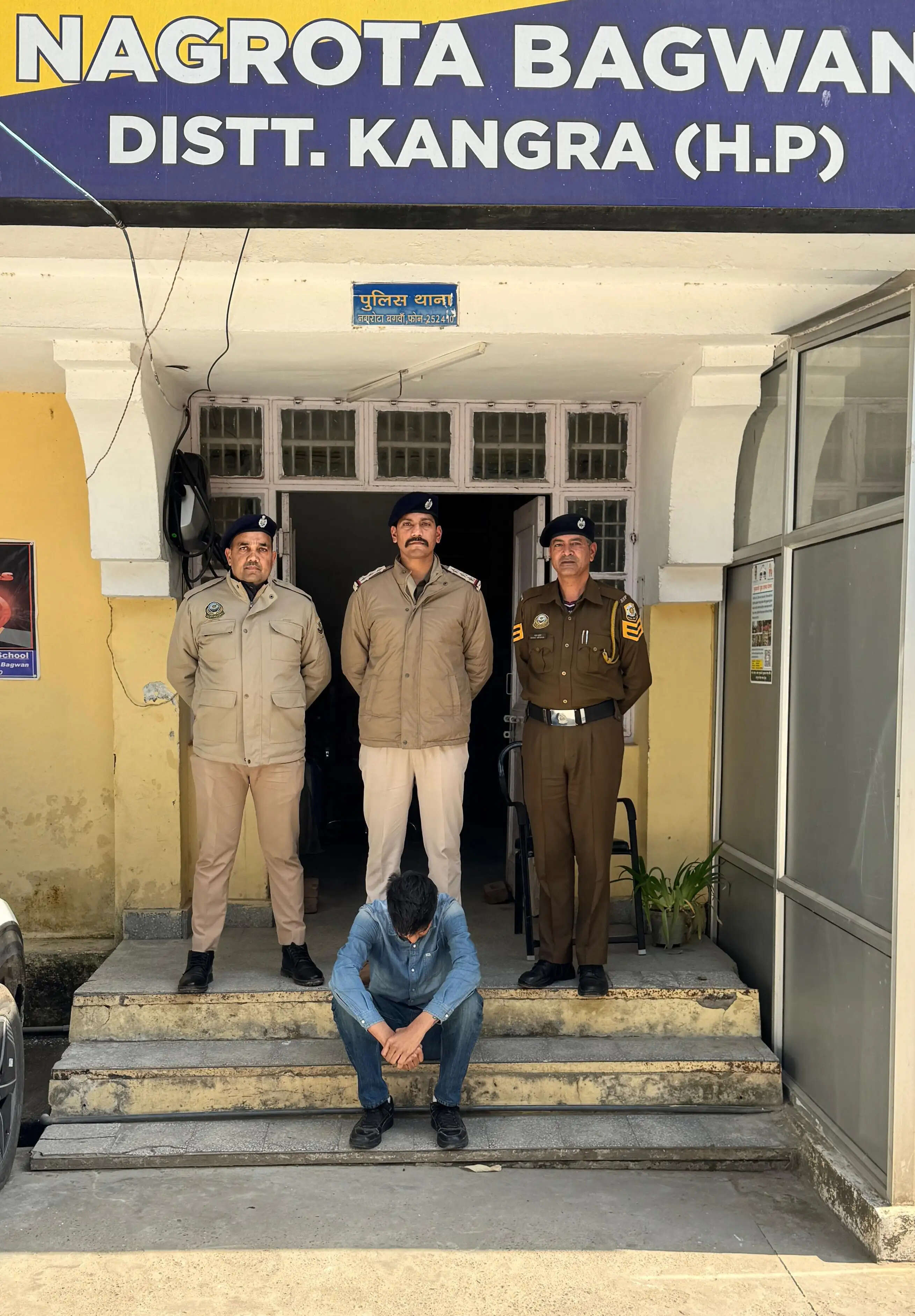 धोखाधड़ी के दो मामलों में नगरोटा पुलिस ने एक आरोपी को किया गिरफ्तार, दूसरे में वाहन बरामद