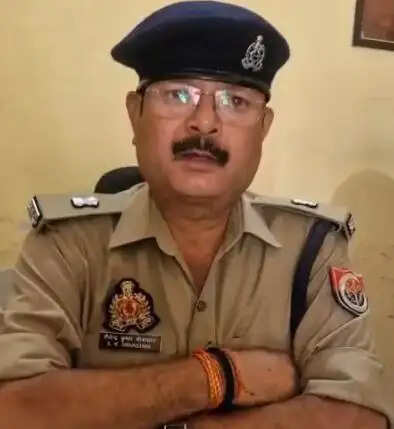 सहारनपुर में डिवाइडर से टकराई तेज रफ्तार थार, आगरा के तीन दोस्तों की मौत
