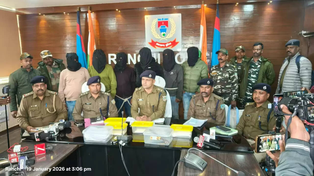 फायरिंग मामले में छह गिरफ्तार