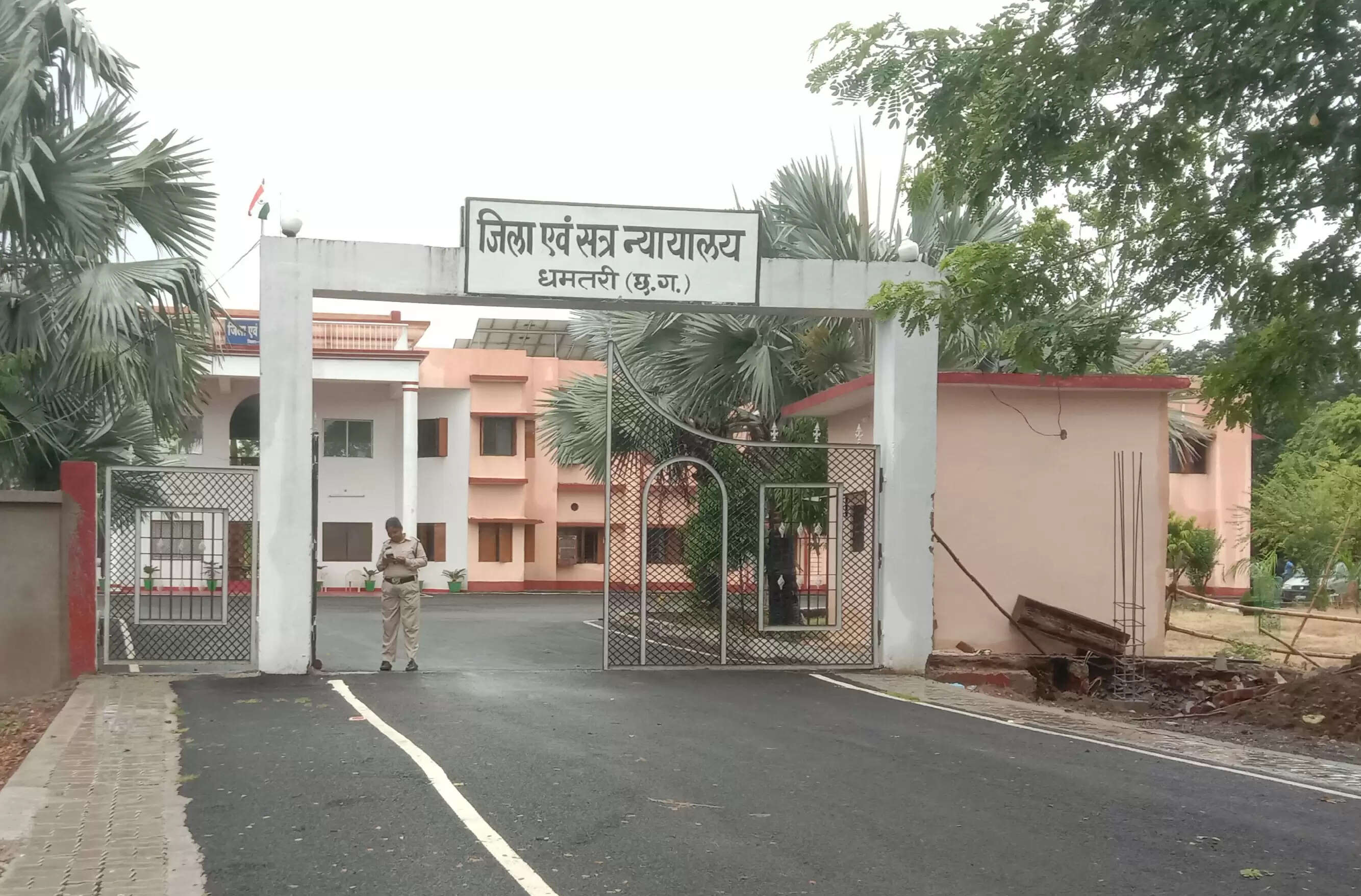 पत्नी की हत्या, आरोपित पति व भतीजा को आजीवन कारावास