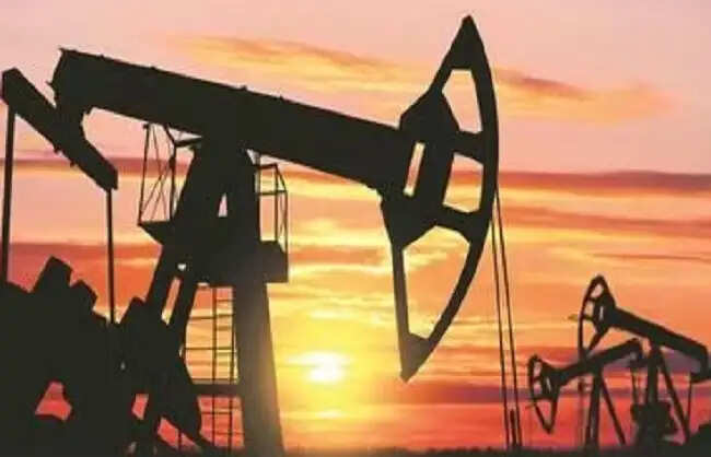 पश्चिम एशिया में नरमी के संकेत के बावजूद ब्रेंट क्रूड का भाव 103 डॉलर प्रति बैरल के करीब