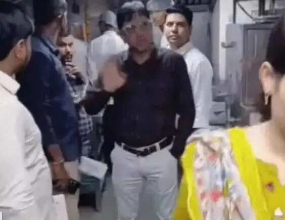 फरीदाबाद में पांच रेस्टोरेंट पर स्वास्थ्य विभाग की रेड, 14.45 लाख का जुर्माना