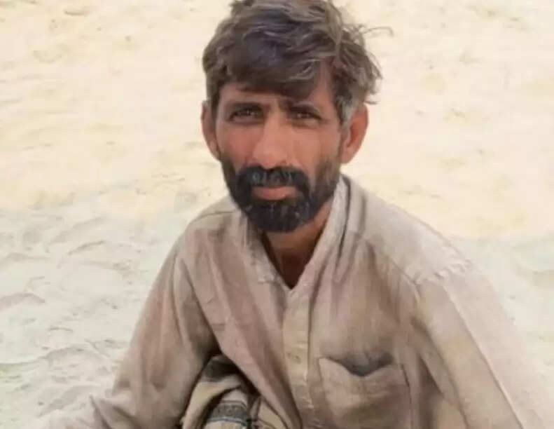 बीएसएफ ने पंजाब के फिरोजपुर सेक्टर में पाकिस्तानी घुसपैठिया पकड़ा