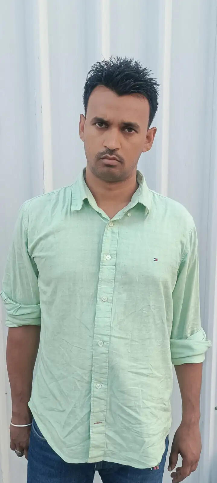 कांस्टेबल 20 हजार की रिश्वत लेते गिरफ्तार