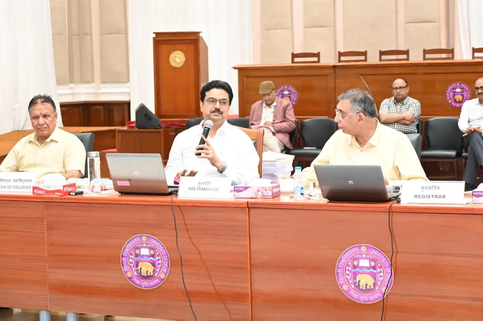 डीयू को दुनिया के 200 सर्वोच्च विश्वविद्यालयों में शामिल करना लक्ष्य: कुलपति