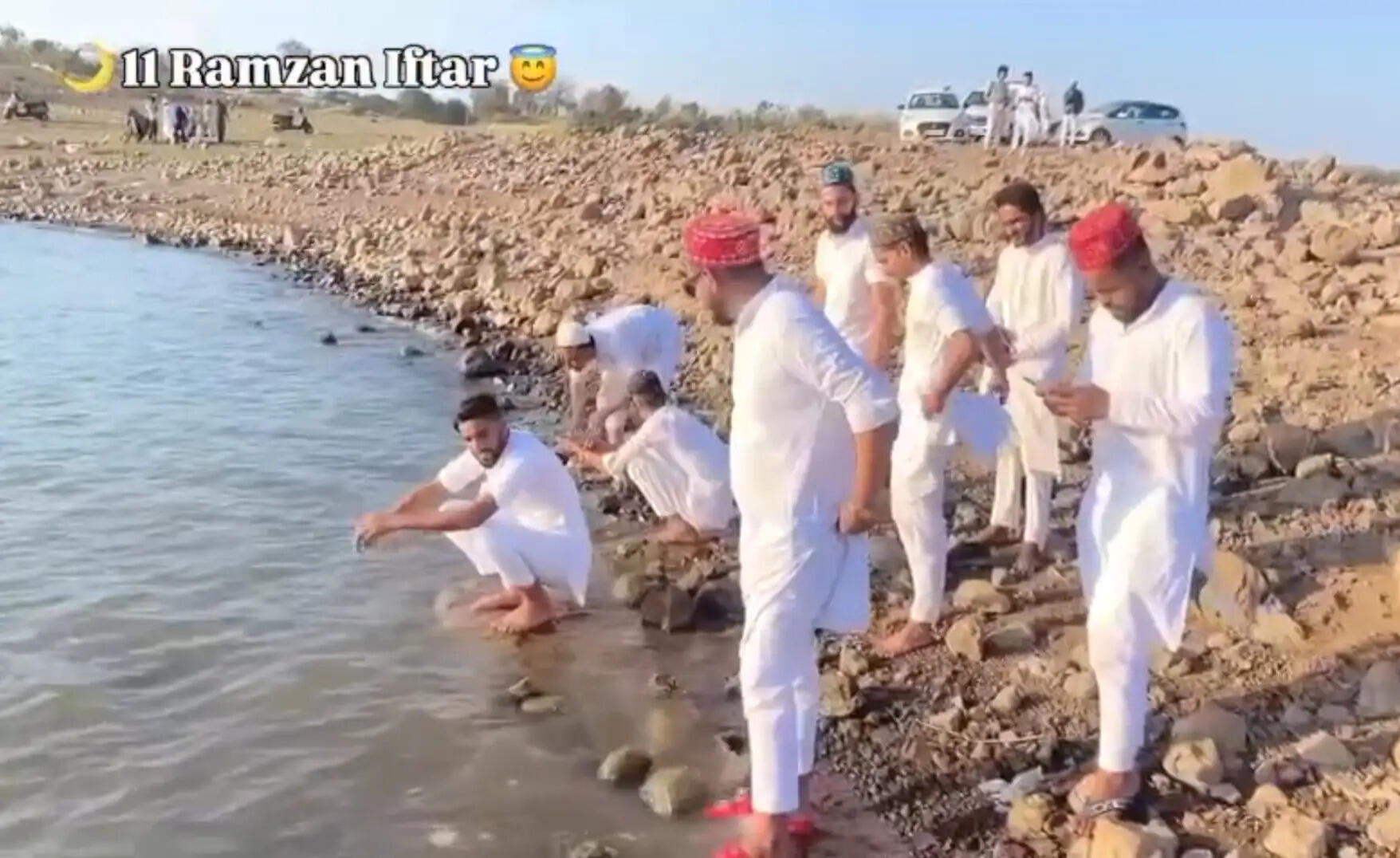 नर्मदा तट पर बिरयानी बनाने सहित धार्मिक भावना आहत करने का आरोप, पुलिस ने शुरू की जांच