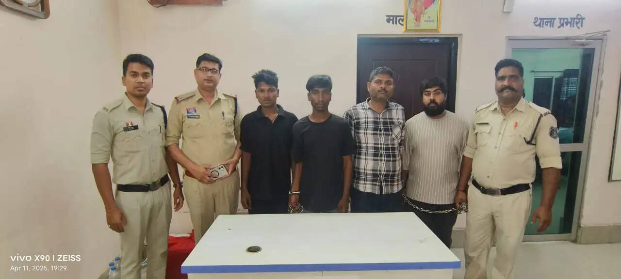 कोरबा पुलिस को चोरी के तीन मामलों में बड़ी सफलता, चार आरोपित गिरफ्तार