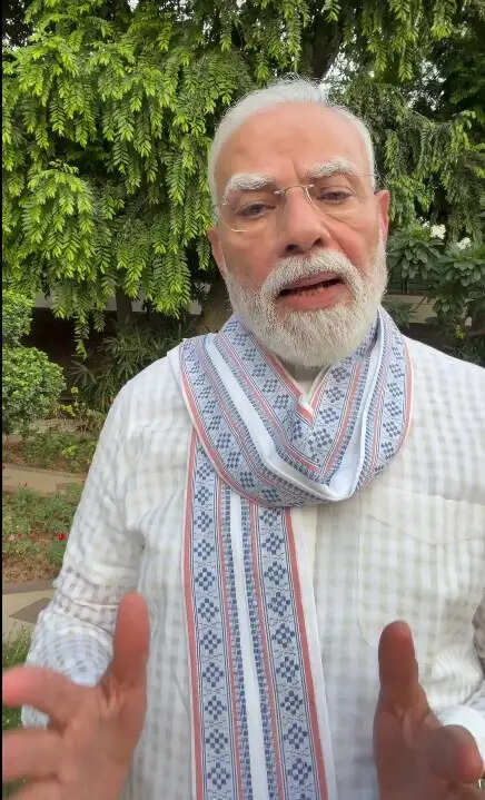 परीक्षा सुधारों पर उच्चाधिकार प्राप्त कार्य बल का गठन