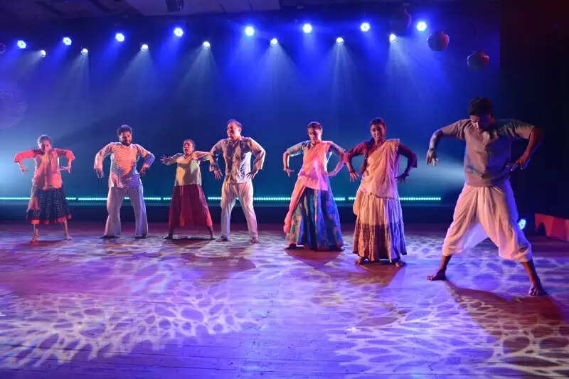 सदानीरा समागम: भारत भवन के अंतरंग सभागार में हुई जलम् अमृत की प्रस्तुति