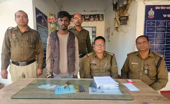 चाकू लहराकर गुंडागर्दी करने वाला एक आरोपित गिरफ्तार